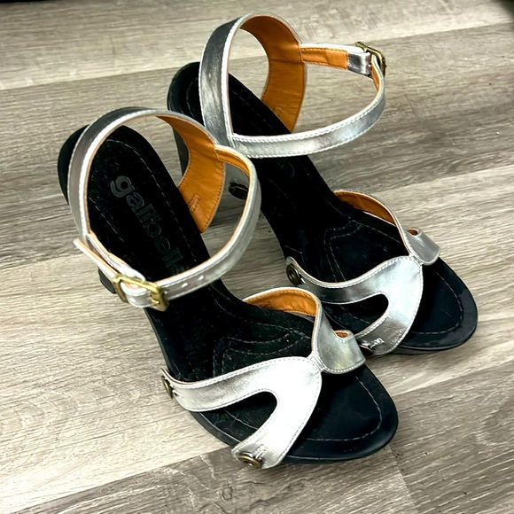 Galibelle Women’s Heels - Picture 1 of 3